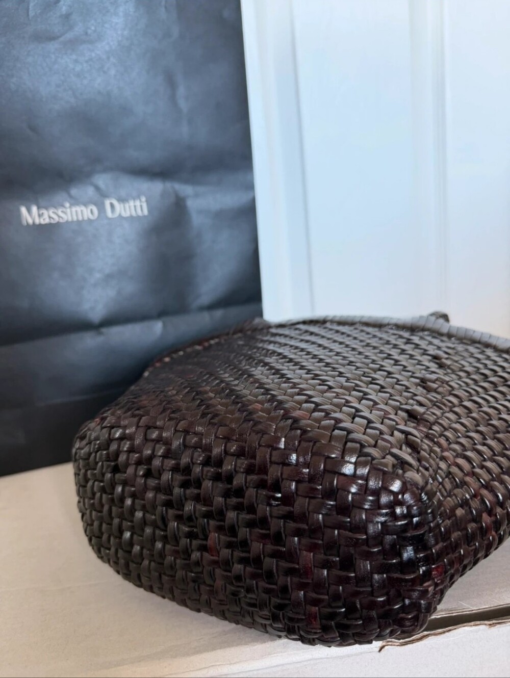 Massimo Dutti Leather Bag - Picture 4 of 7